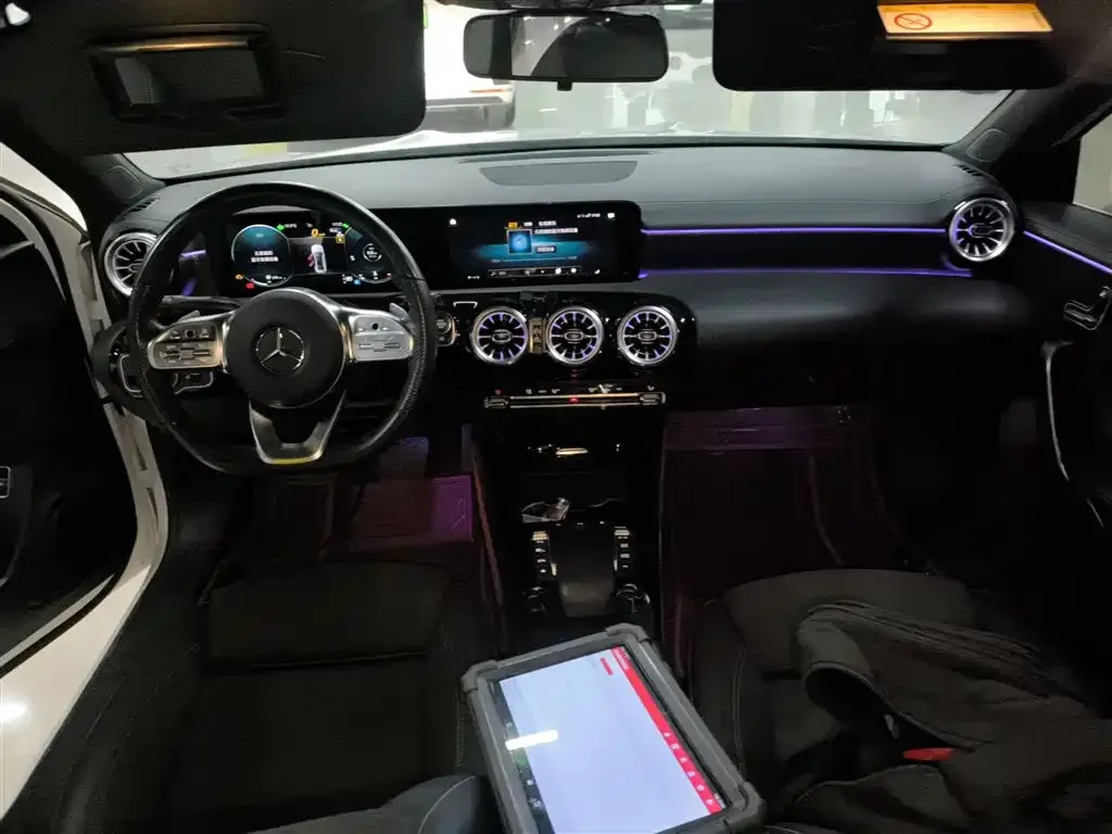 Mercedes-Benz A-Class 2022 из CN, фото 10