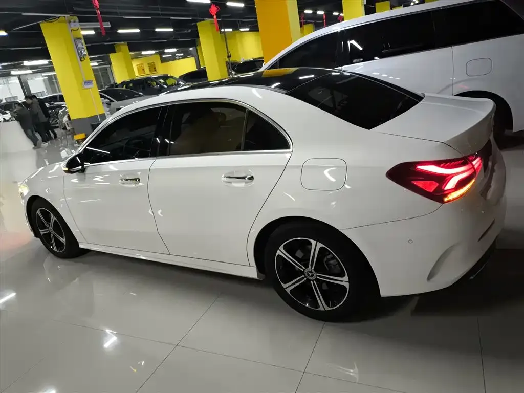 Mercedes-Benz A-Class 2022 из CN, фото 5