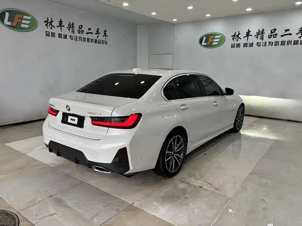 BMW 3 Series 2023 из CN, фото 5
