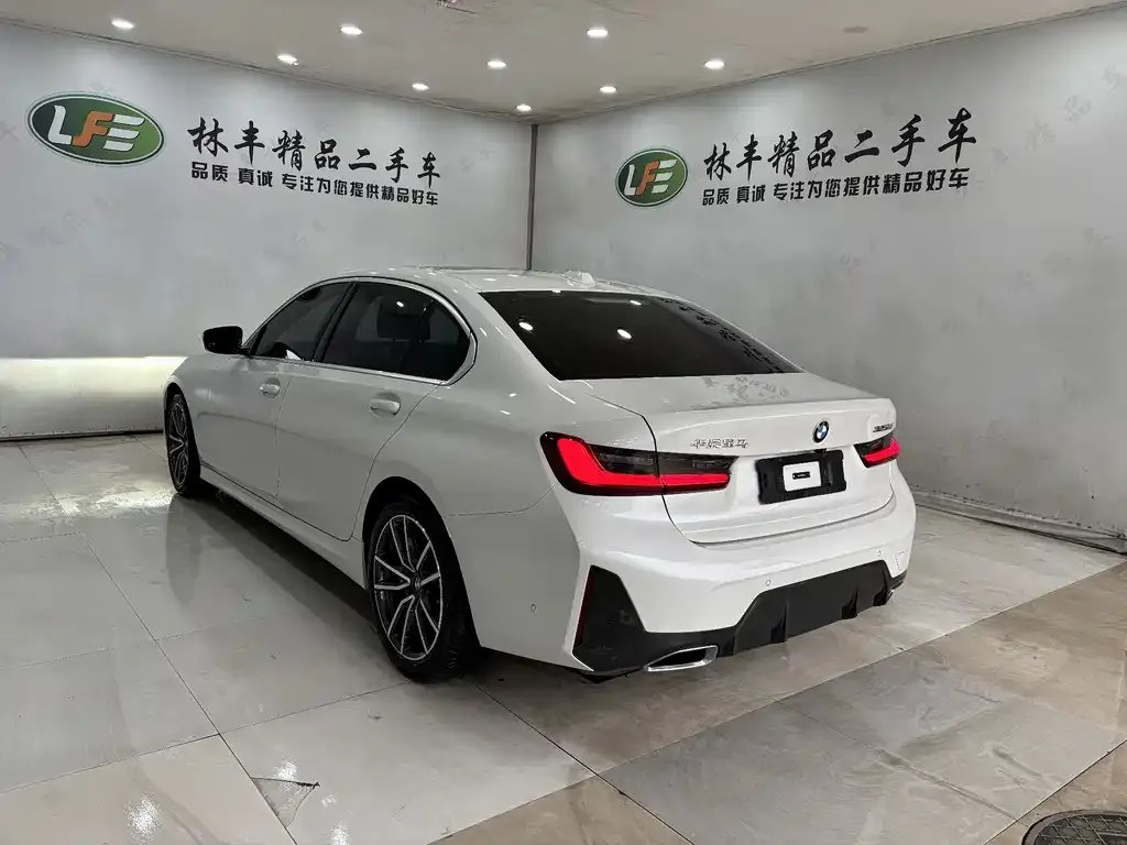 BMW 3 Series 2023 из CN, фото 7