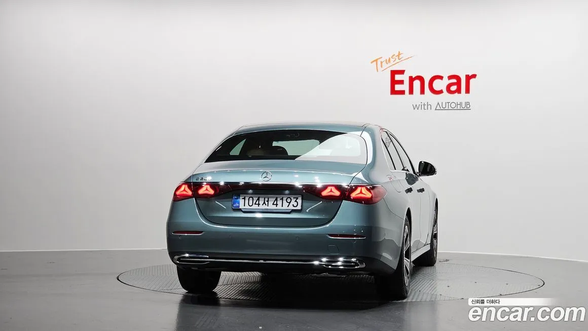 Mercedes-Benz E-Class 2025 из KR, фото 4