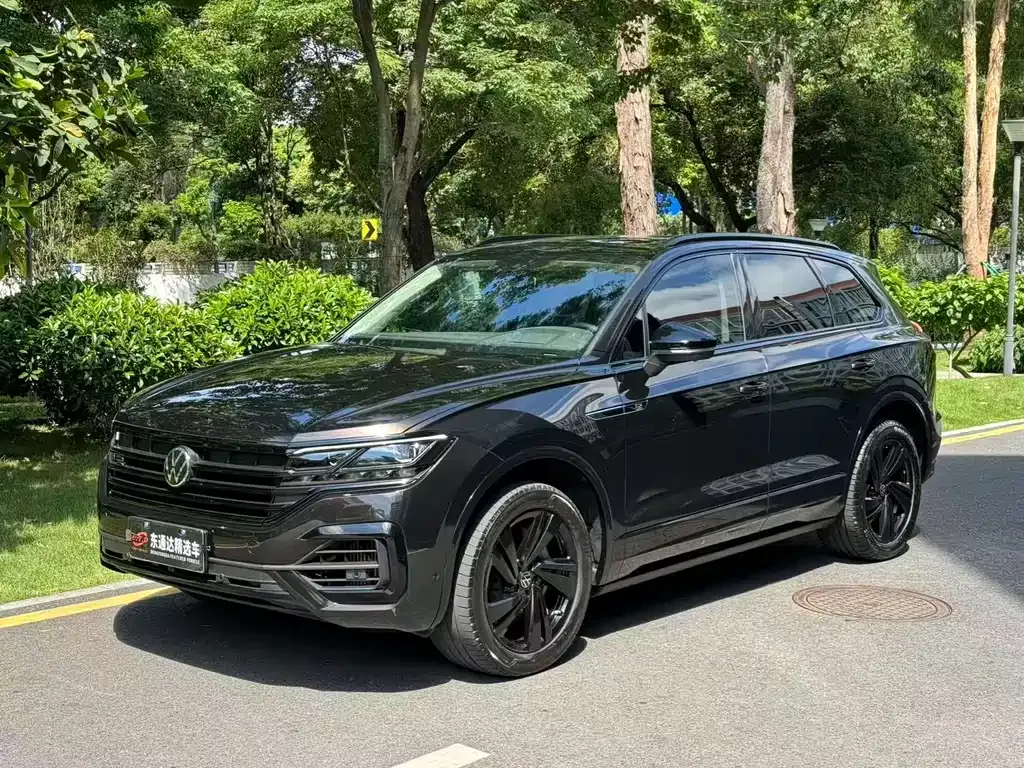 Volkswagen Touareg 2023 из CN, фото 1