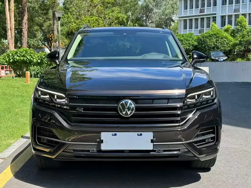 Volkswagen Touareg 2023 из CN, фото 3