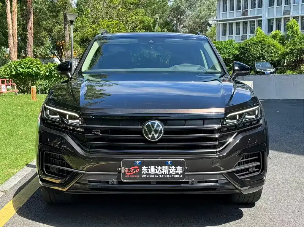 Volkswagen Touareg 2023 из CN, фото 4