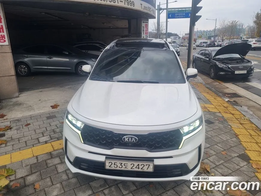 Kia Sorento — фото 3
