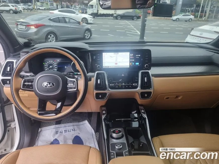 Kia Sorento — фото 6