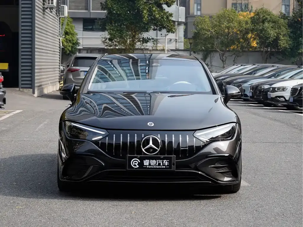 Mercedes-Benz EQE AMG 2023 из CN, фото 3
