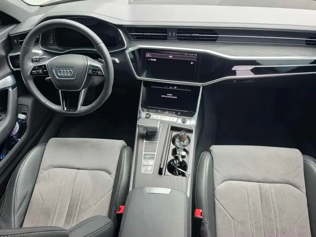 Audi A6L 2025 из CN, фото 9