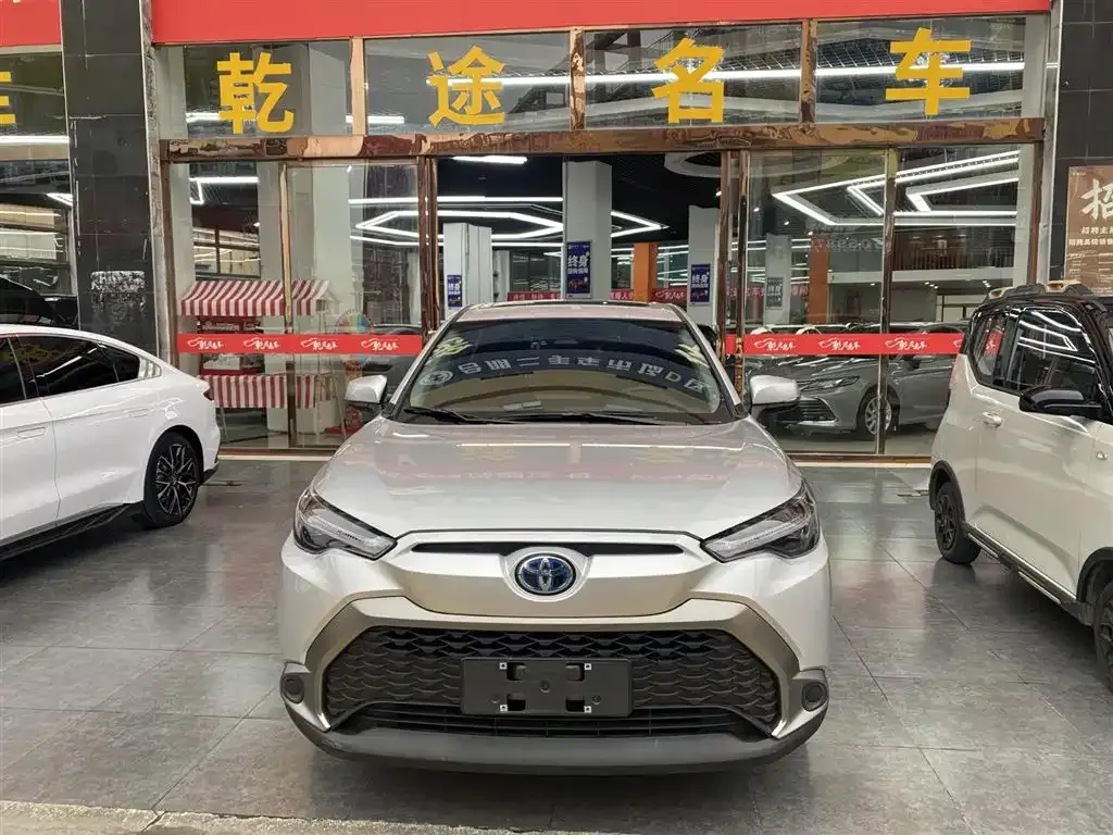 Toyota Frontlander 2023 из CN, фото 2