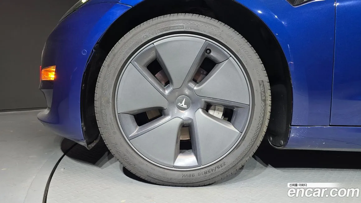 Tesla Model 3 2022 из KR, фото 5