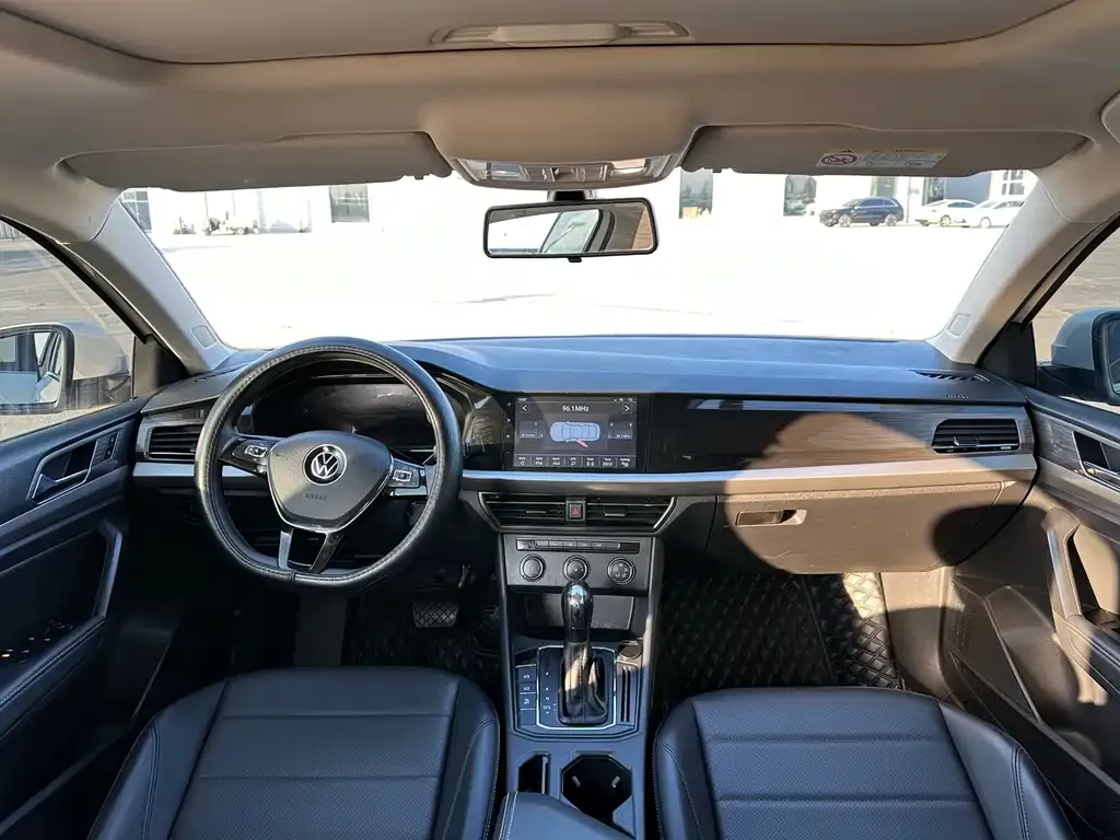 Volkswagen Lavida 2022 из CN, фото 5