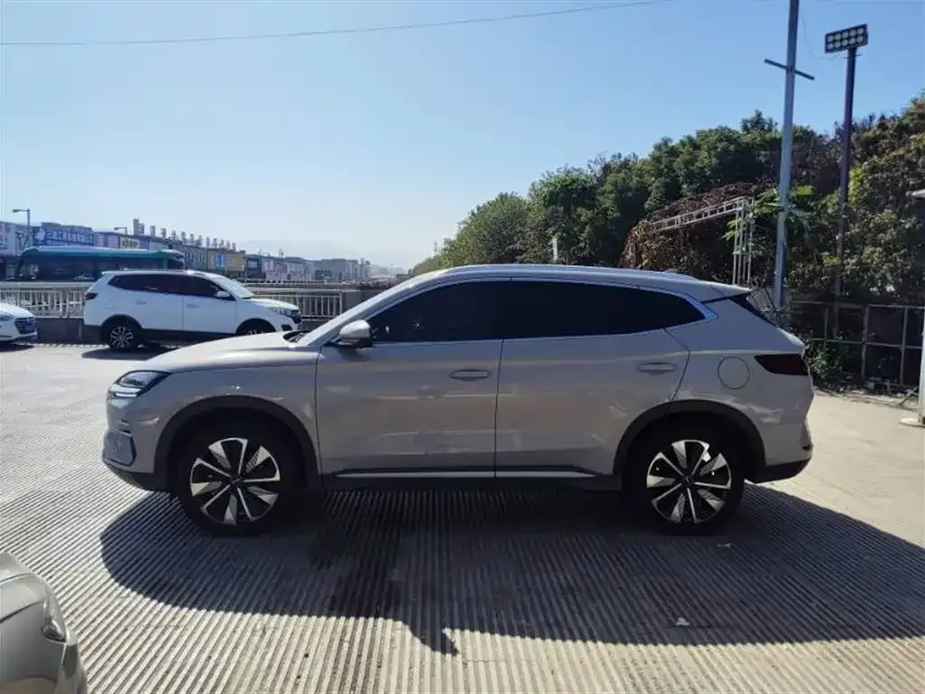 BYD PLUS New Energy 2025 из CN, фото 2