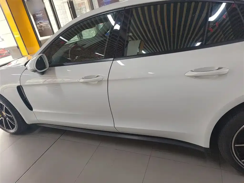 Porsche Panamera 2021 из CN, фото 5
