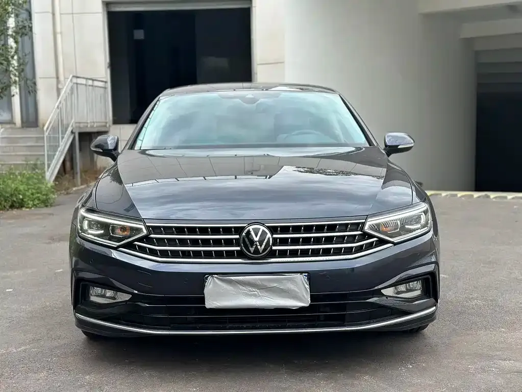 Volkswagen Magotan 2022 из CN, фото 2