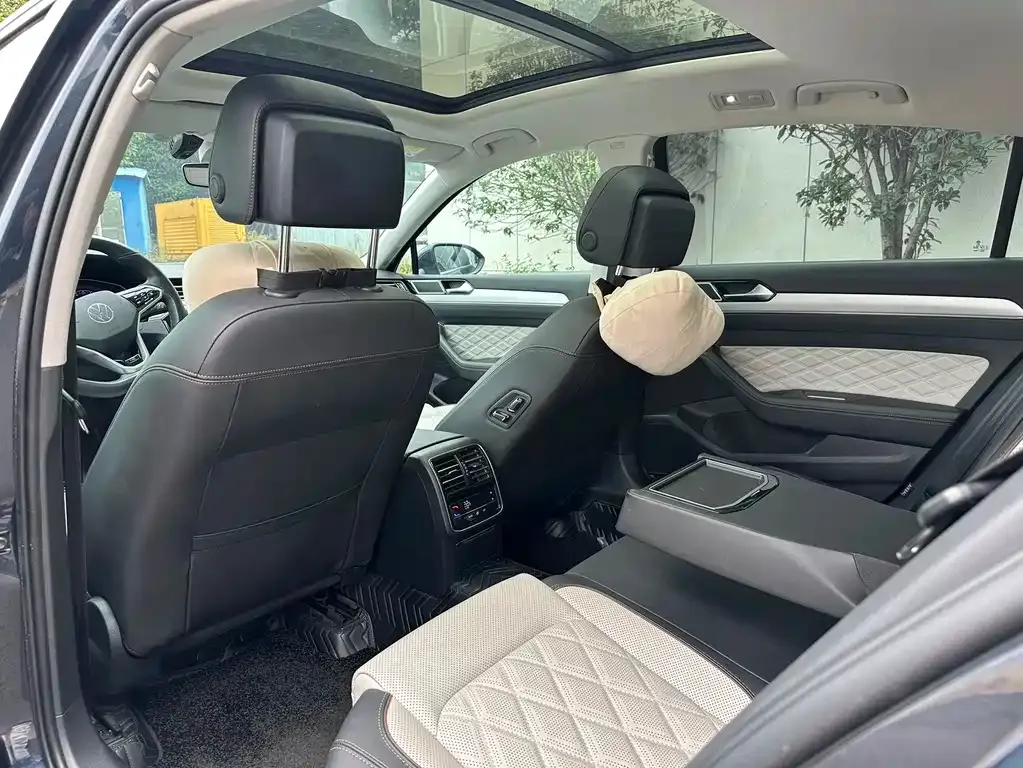 Volkswagen Magotan 2022 из CN, фото 5