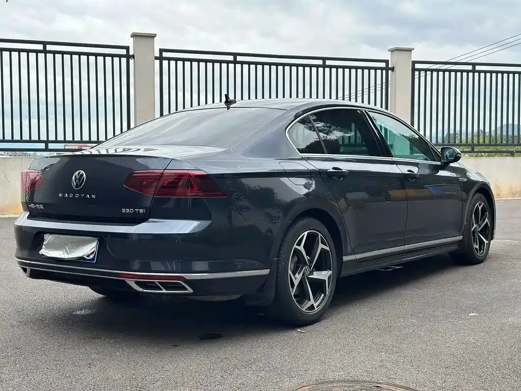 Volkswagen Magotan 2022 из CN, фото 7