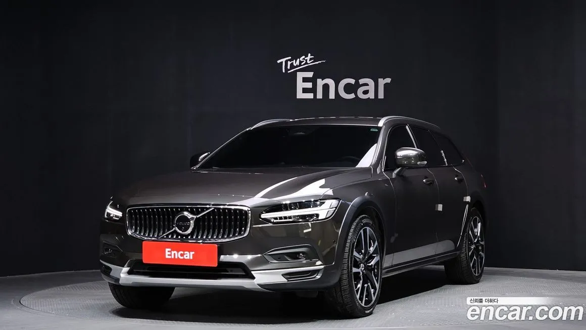 Volvo V90