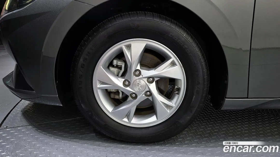 Hyundai AVANTE 2021 из KR, фото 5