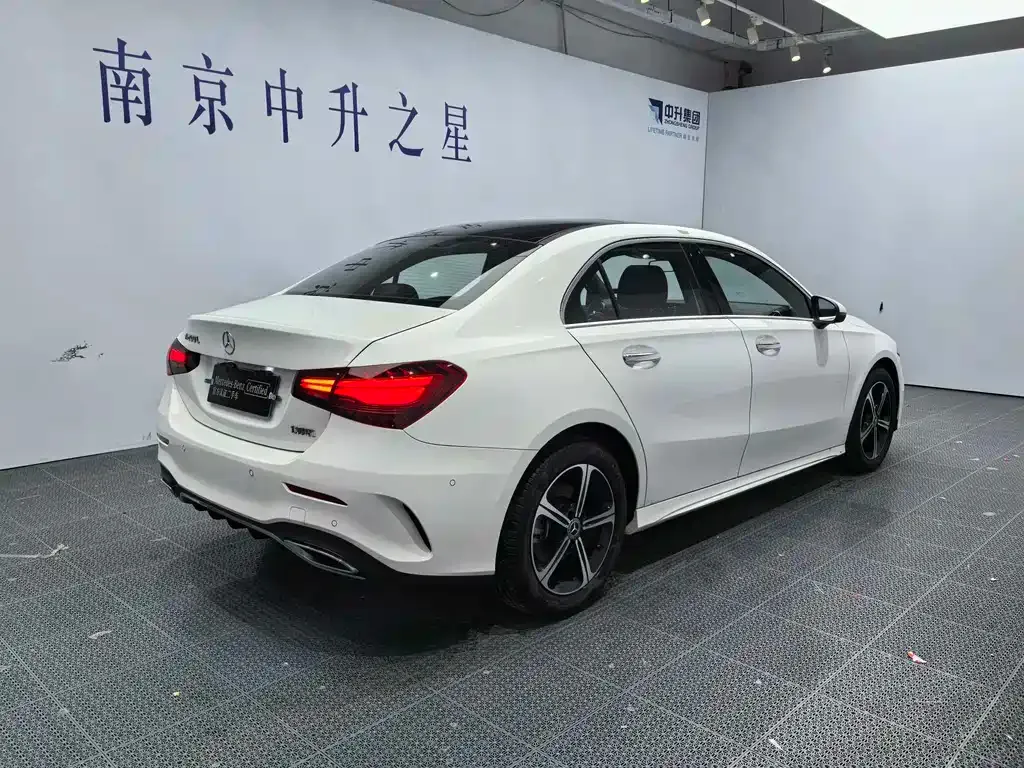 Mercedes-Benz A-Class 2024 из CN, фото 4