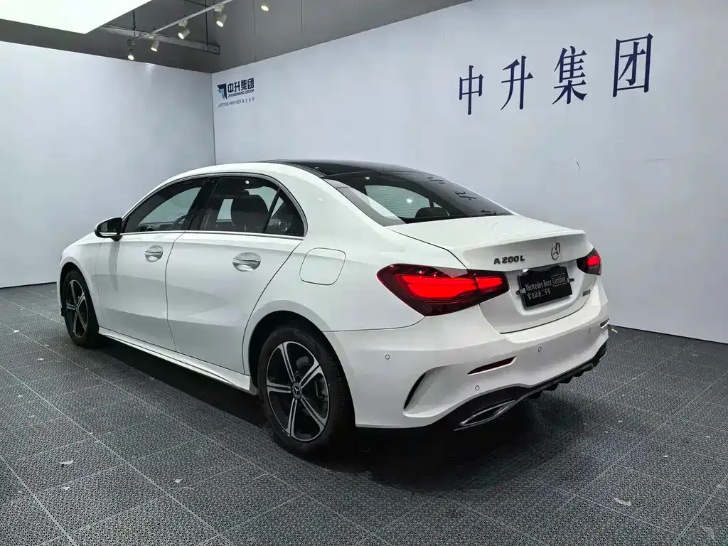 Mercedes-Benz A-Class 2024 из CN, фото 5