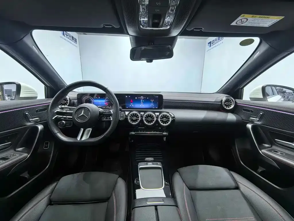 Mercedes-Benz A-Class 2024 из CN, фото 9