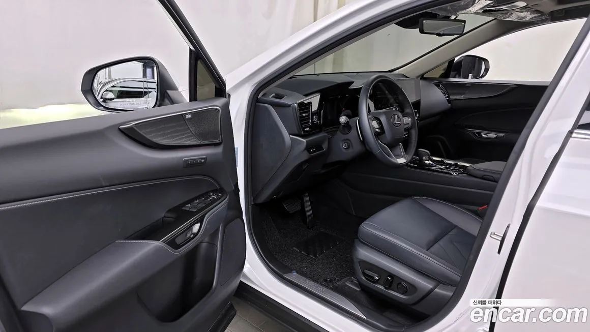 Lexus NX 2025 из KR, фото 10
