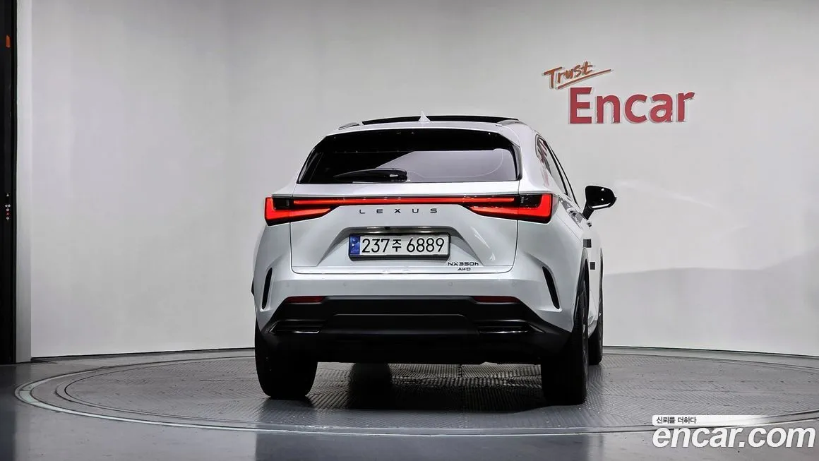 Lexus NX 2025 из KR, фото 4