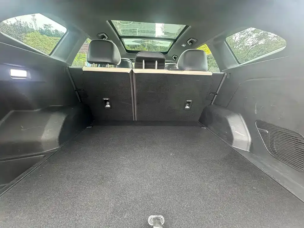 Geely Boyue L 2023 из CN, фото 10