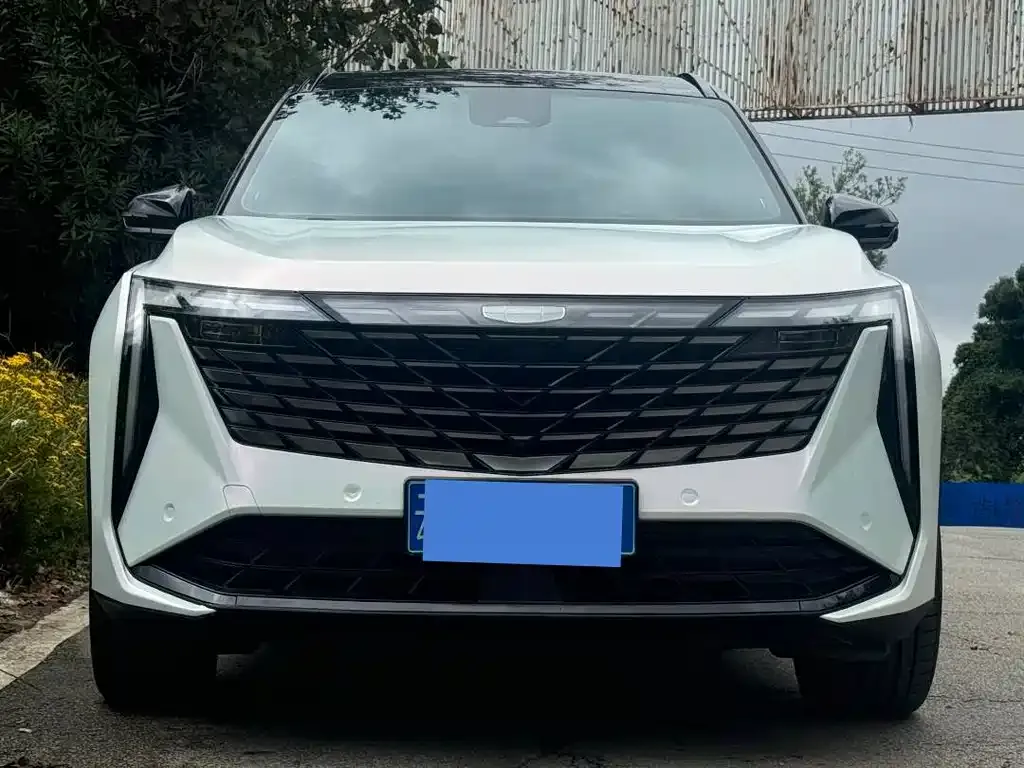 Geely Boyue L 2023 из CN, фото 2