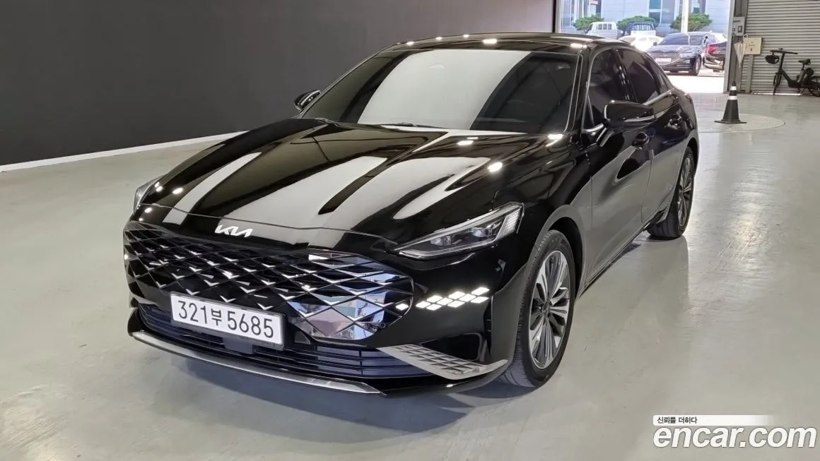 Kia K8