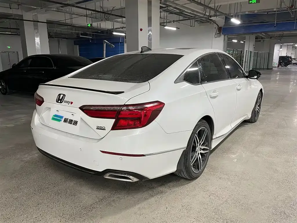 Honda Inspire 2023 из CN, фото 4