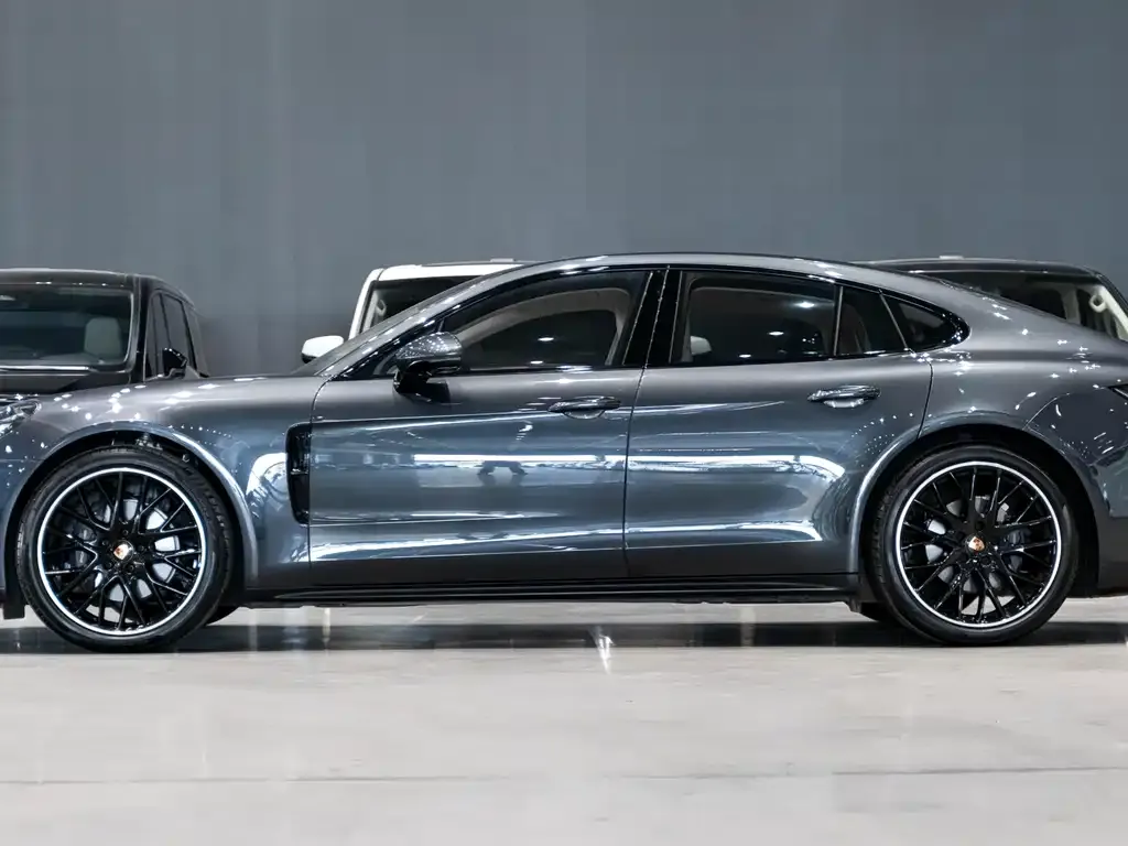 Porsche Panamera 2022 из CN, фото 4