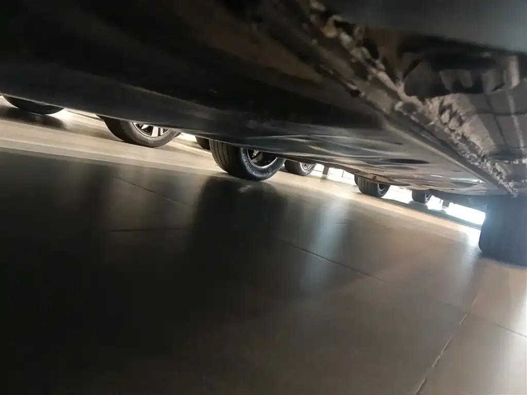 Volkswagen Tavendor 2023 из CN, фото 8