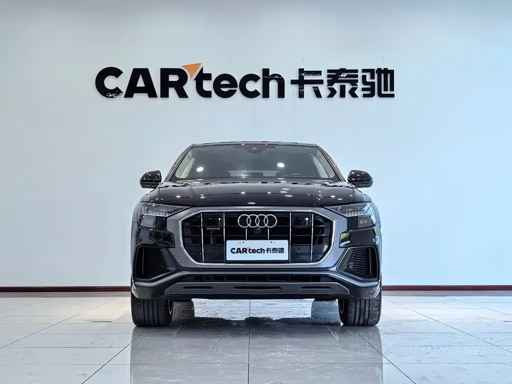 Audi Q8 2024 из CN, фото 2