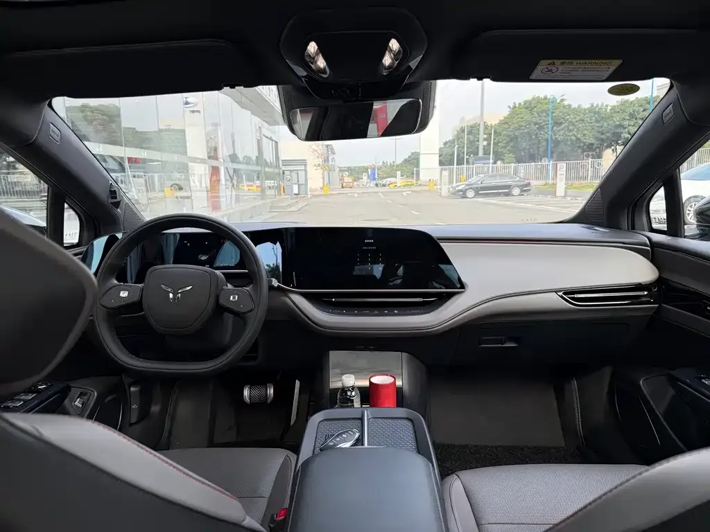 Hongqi EH7 2025 из CN, фото 6