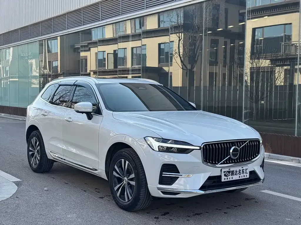 Volvo XC60 2022 из CN, фото 3