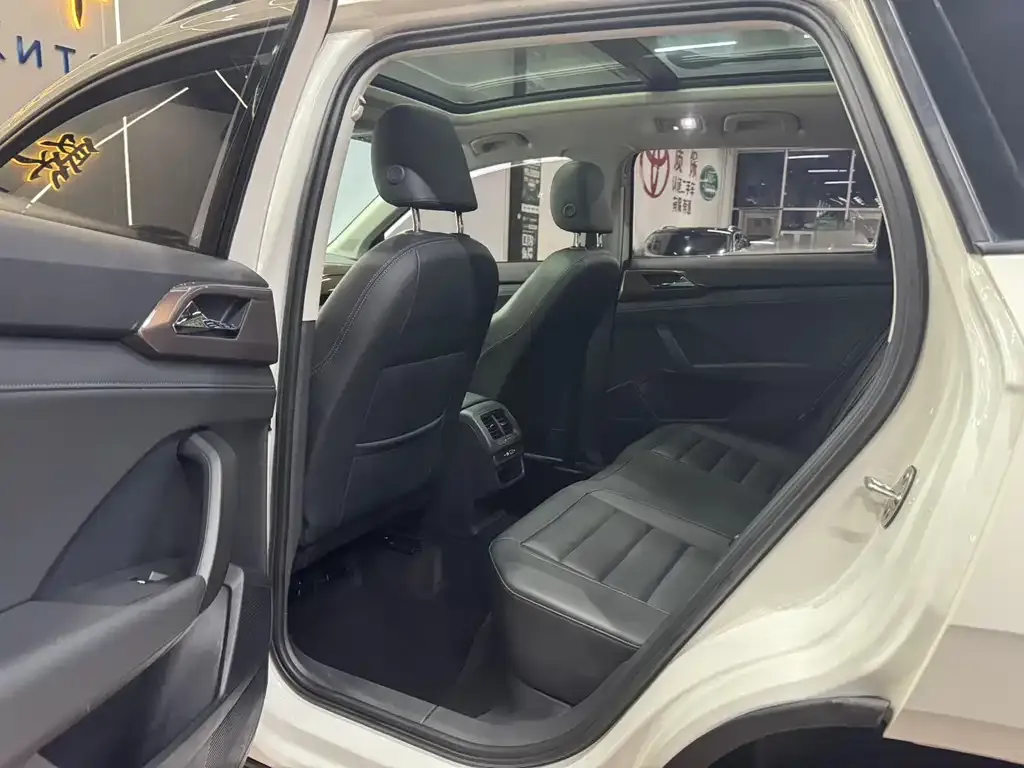 Volkswagen Tharu 2022 из CN, фото 5