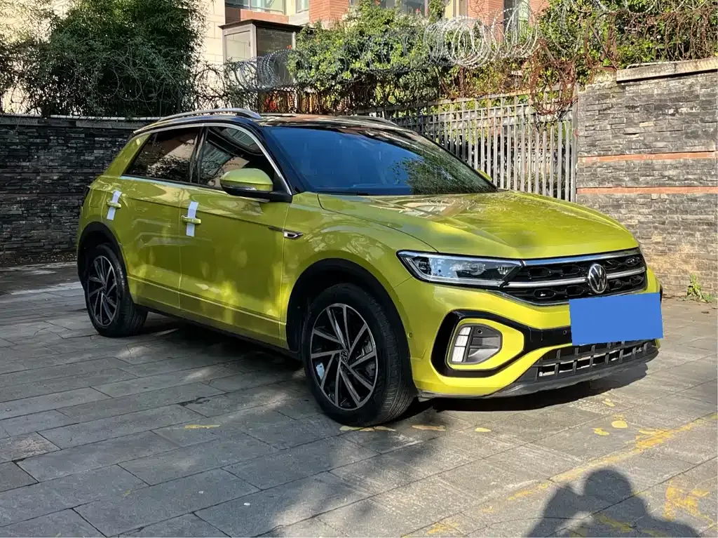 Volkswagen T-Roc — фото 3