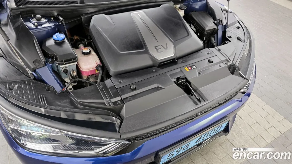 Kia EV6 — фото 6