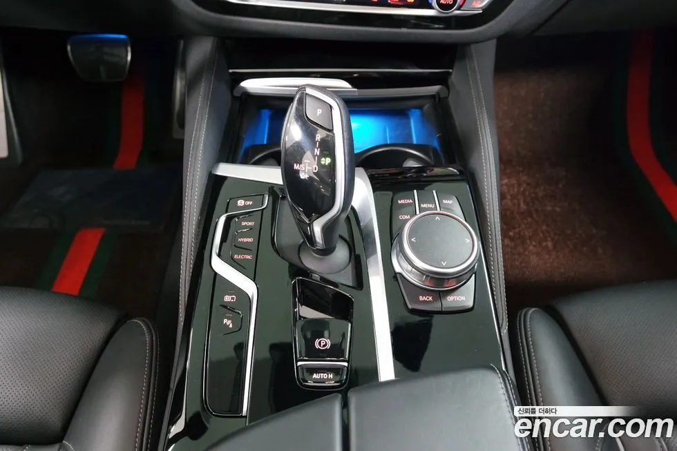 BMW 5-Series 2021 из KR, фото 9