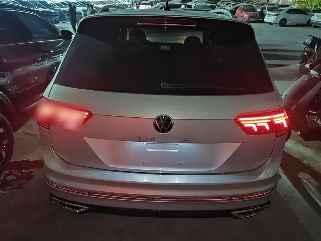 Volkswagen Tiguan L 2023 из CN, фото 6