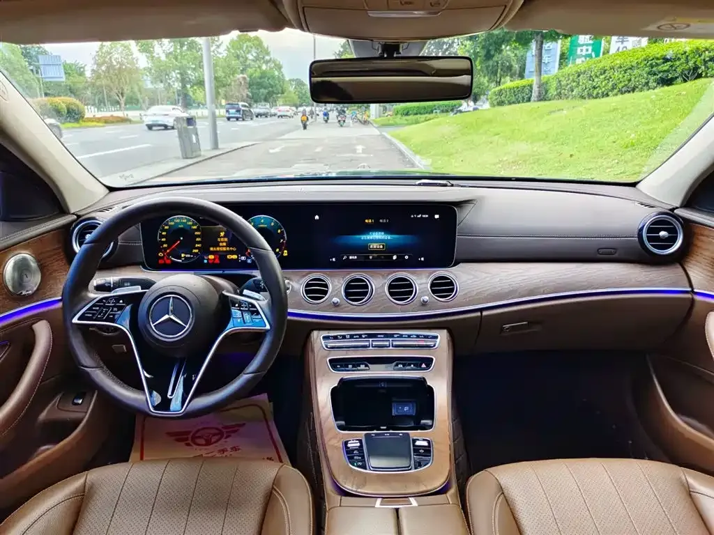 Mercedes-Benz E-Class 2022 из CN, фото 10