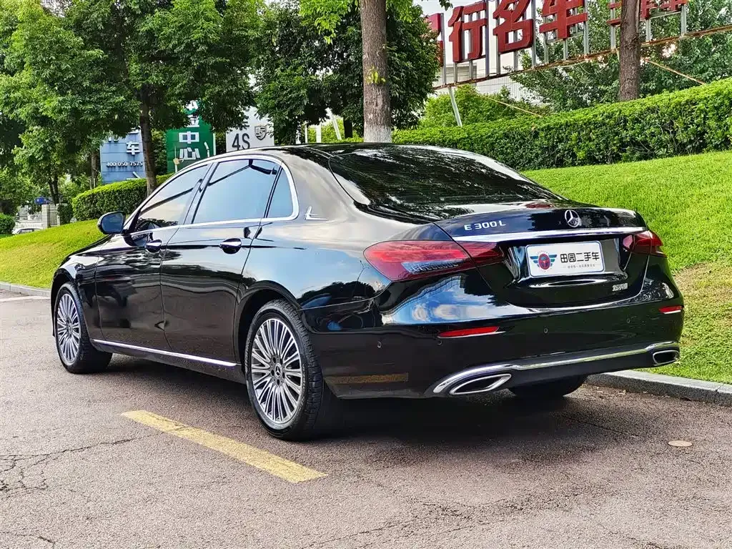 Mercedes-Benz E-Class 2022 из CN, фото 4