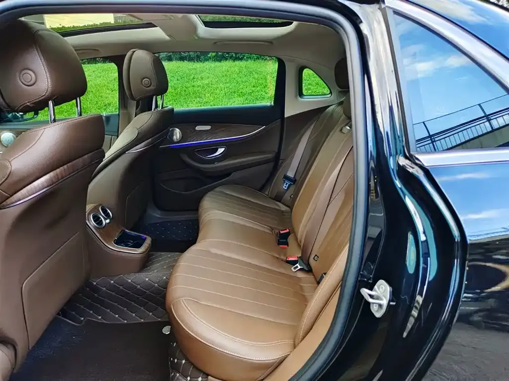 Mercedes-Benz E-Class 2022 из CN, фото 9