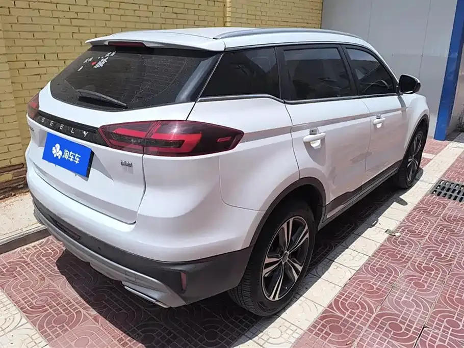 Geely Boyue 2022 из CN, фото 3