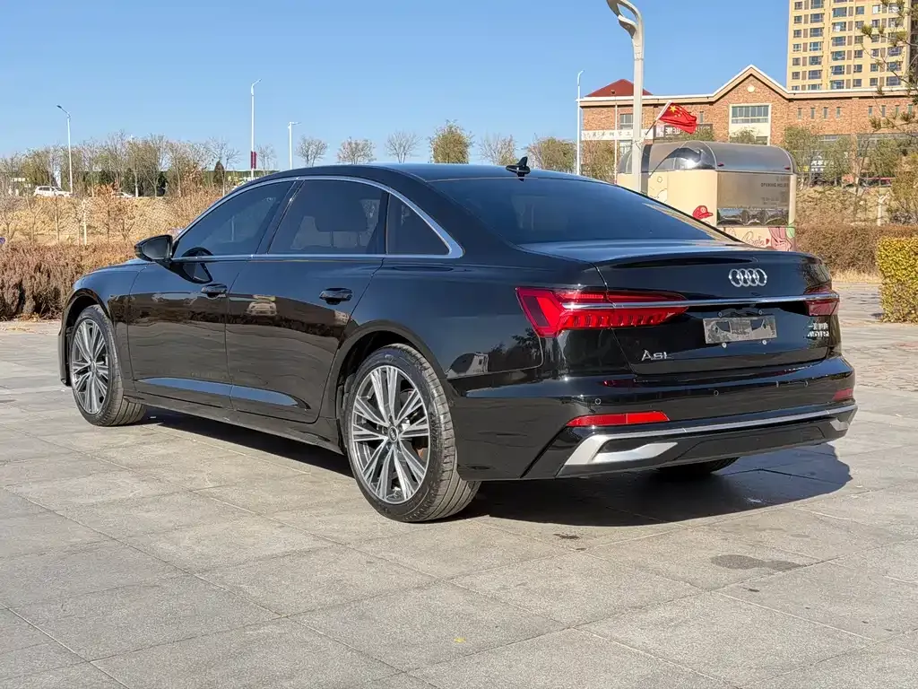 Audi A6L 2022 из CN, фото 7