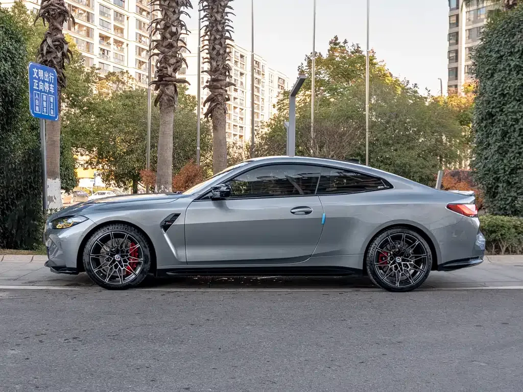 BMW M4 2023 из CN, фото 3