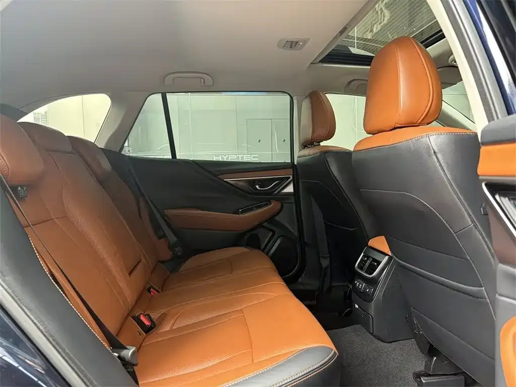 Subaru Outback 2021 из CN, фото 7
