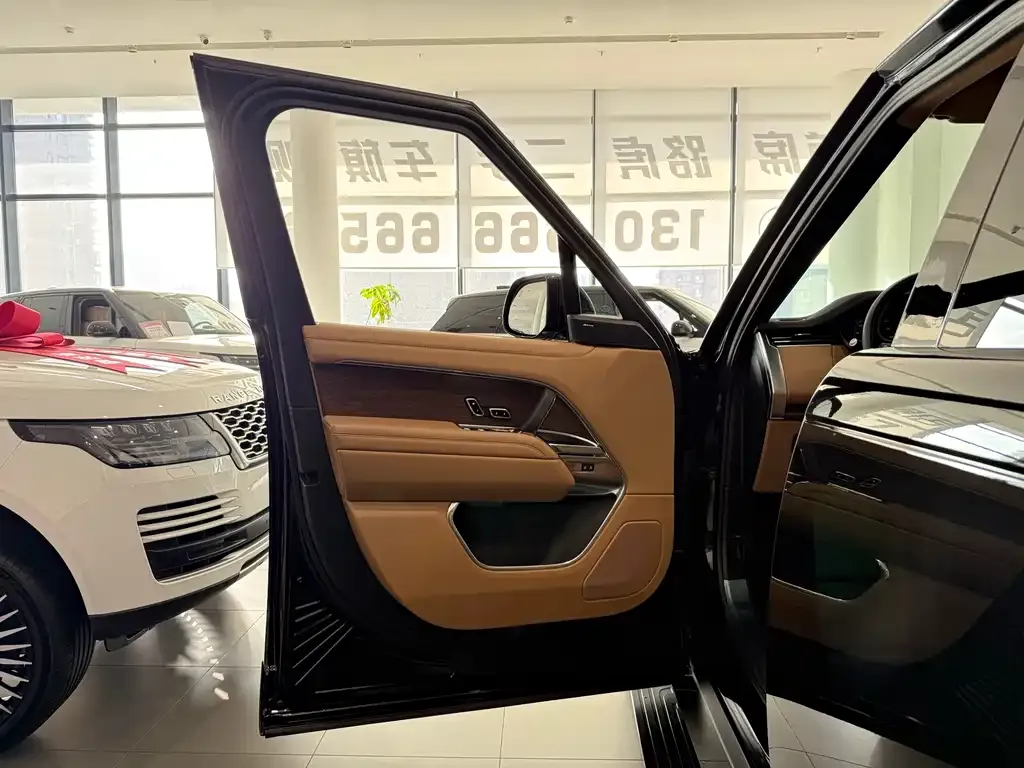 Land Rover Range Rover 2024 из CN, фото 6