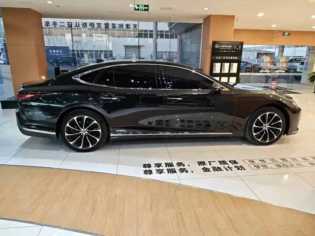 Lexus LS 2022 из CN, фото 3